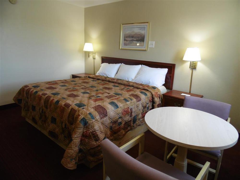 Budget Inn- Troy Chambre photo